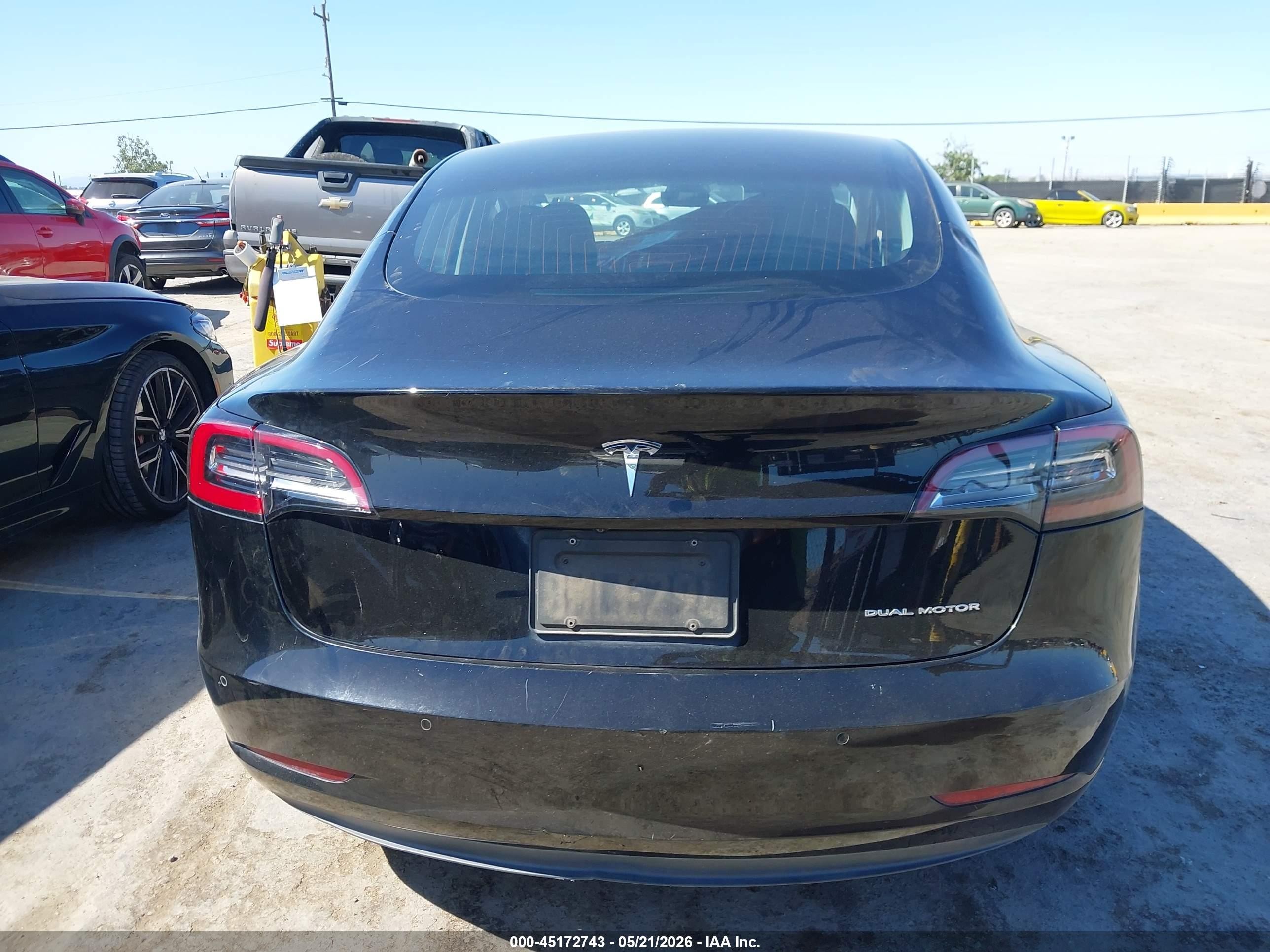 2019 Tesla Model 3 Long Range/performance Black vin: 5YJ3E1EB7KF543154