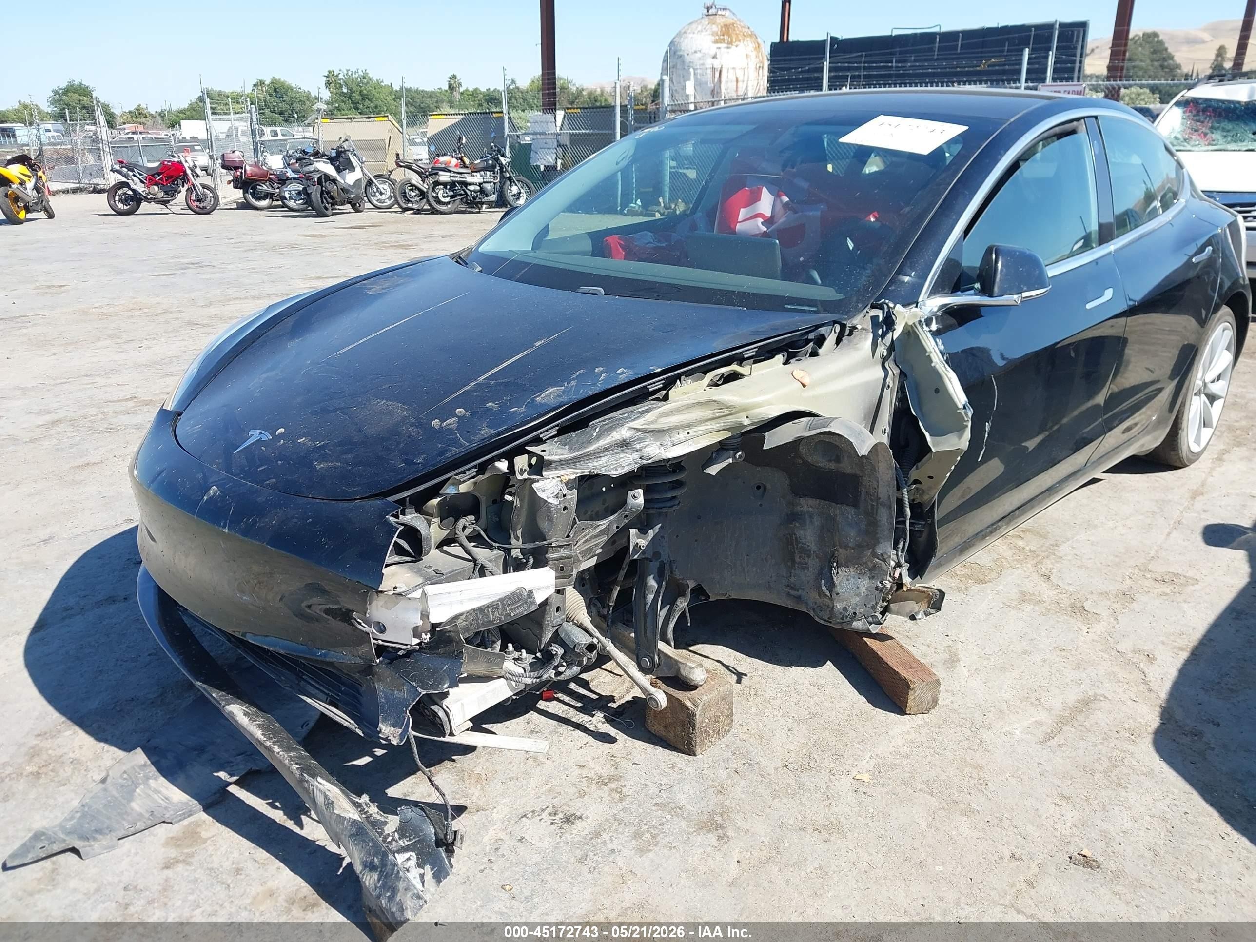 2019 Tesla Model 3 Long Range/performance Black vin: 5YJ3E1EB7KF543154