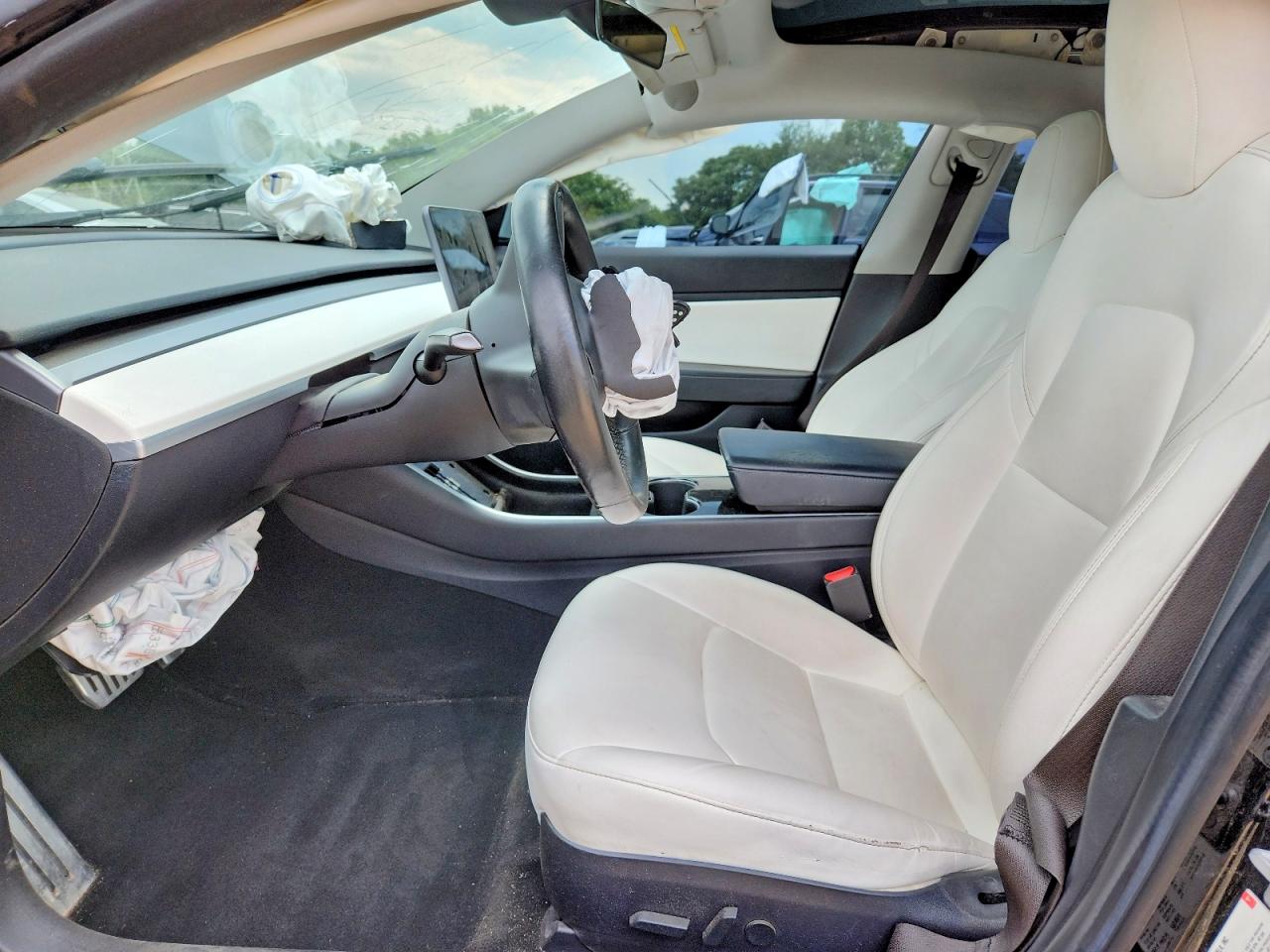 2018 Tesla Model 3 Black vin: 5YJ3E1EB8JF099216