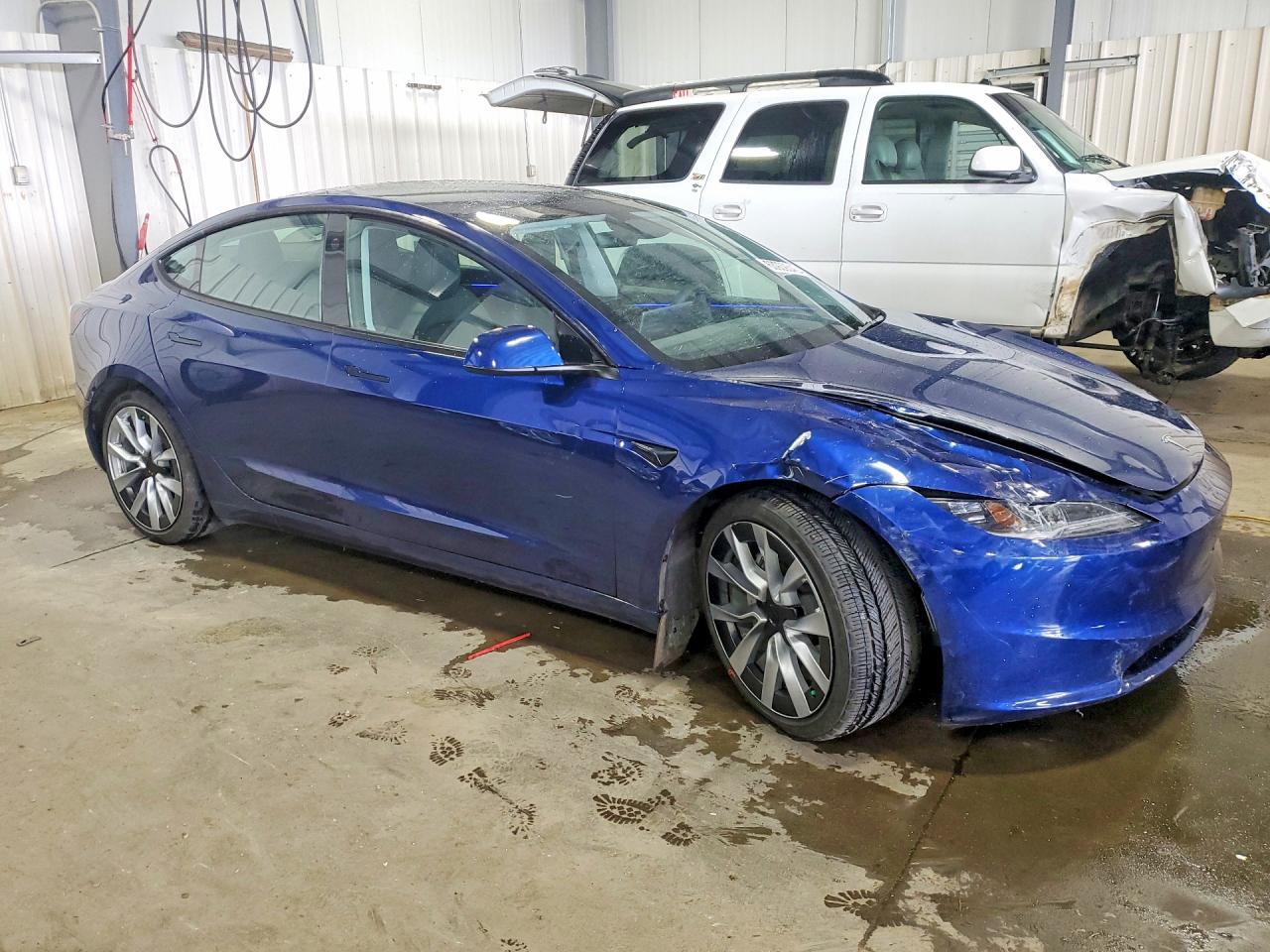 2024 Tesla Model 3 Blue vin: 5YJ3E1EB8RF731207