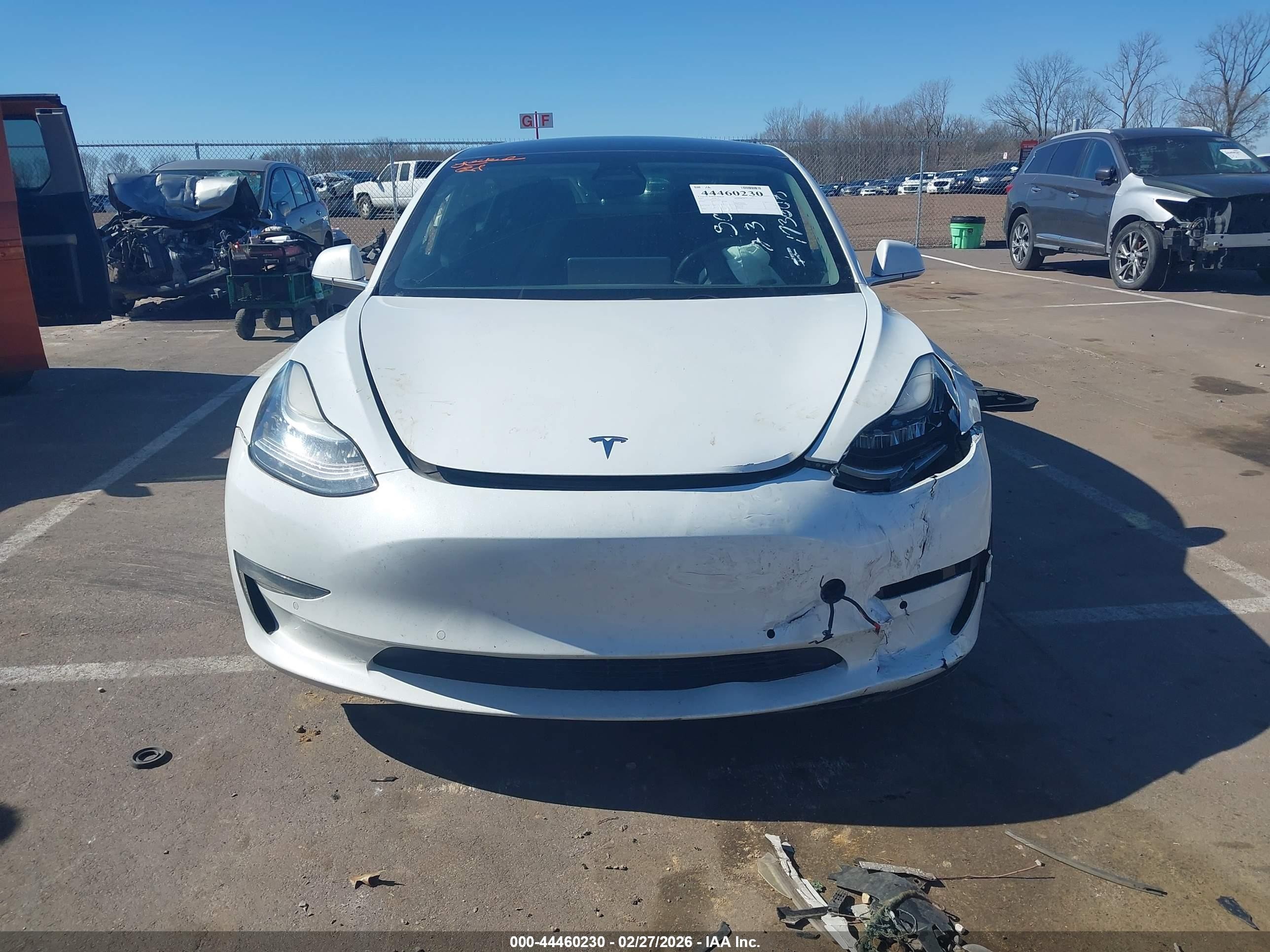 2019 Tesla Model 3 Long Range/performance White vin: 5YJ3E1EB9KF419922