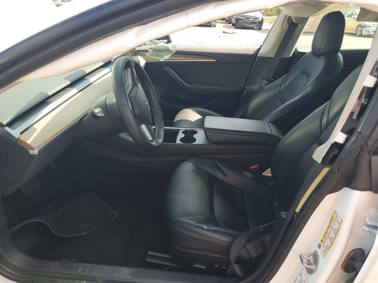 2022 Tesla Model 3 White vin: 5YJ3E1EB9NF335636