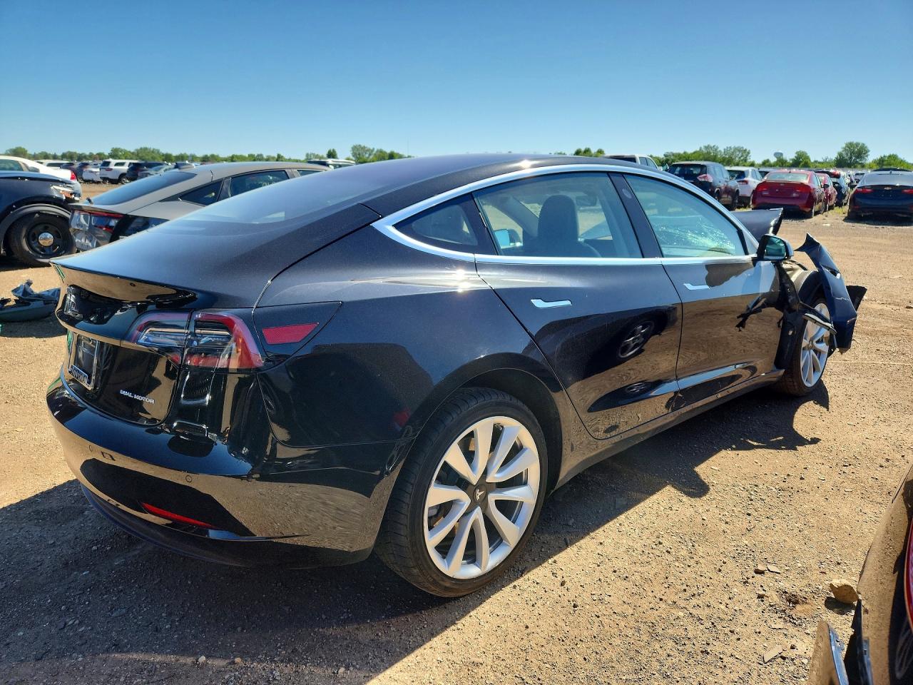2018 Tesla Model 3 Black vin: 5YJ3E1EBXJF145208