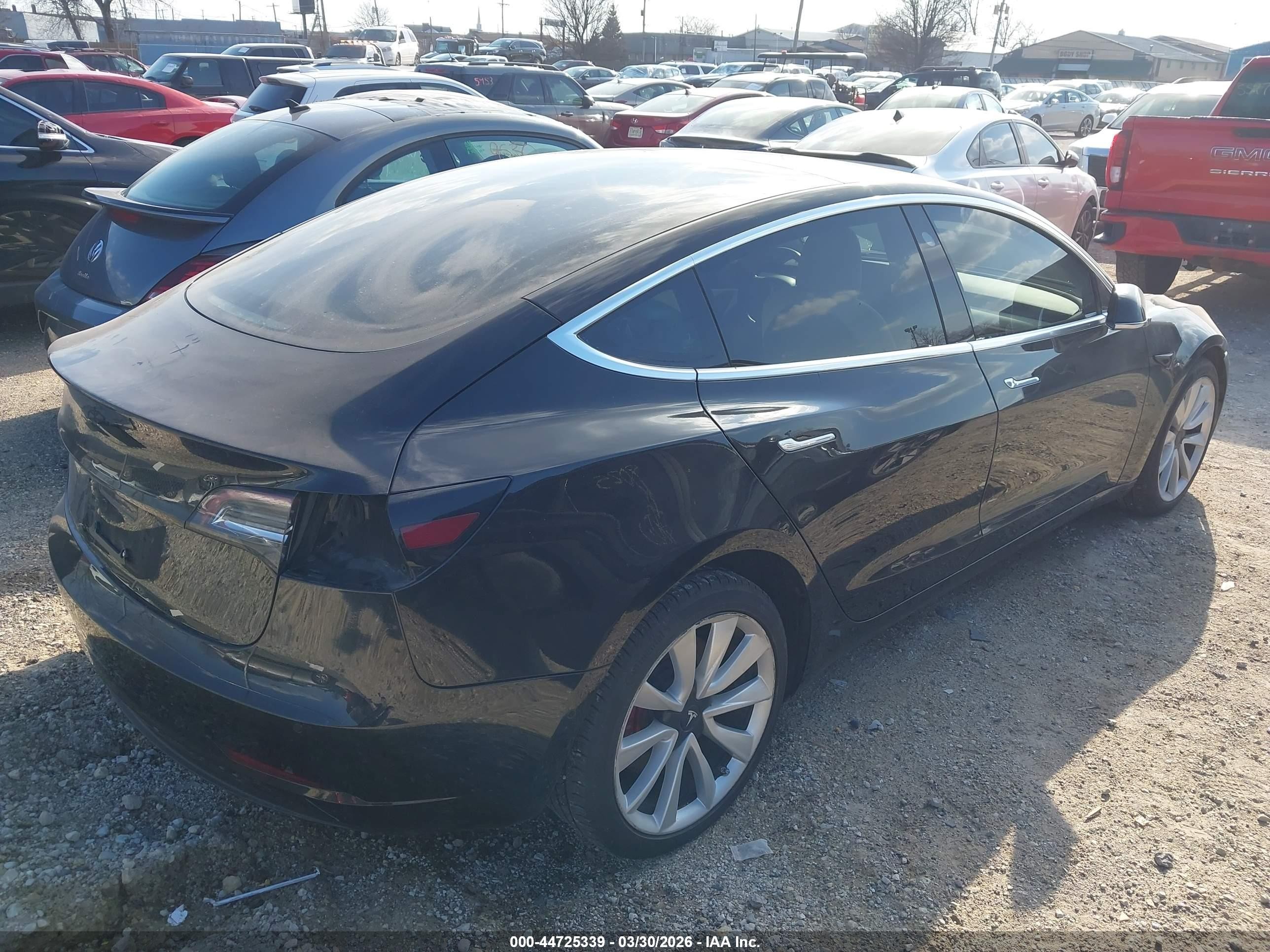 2018 Tesla Model 3 Long Range/performance Черный vin: 5YJ3E1EBXJF188270