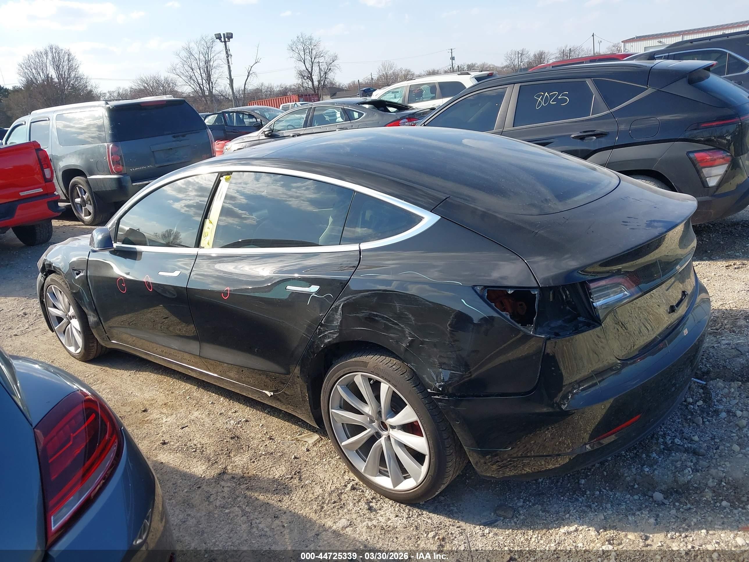 2018 Tesla Model 3 Long Range/performance Черный vin: 5YJ3E1EBXJF188270