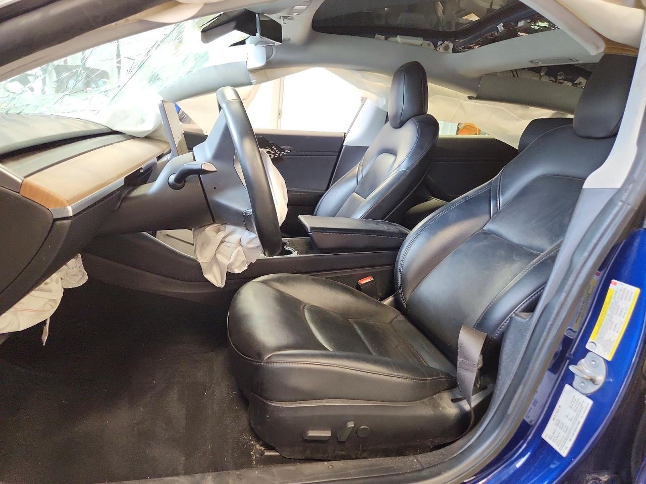 2019 Tesla Model 3 Blue vin: 5YJ3E1EBXKF210995