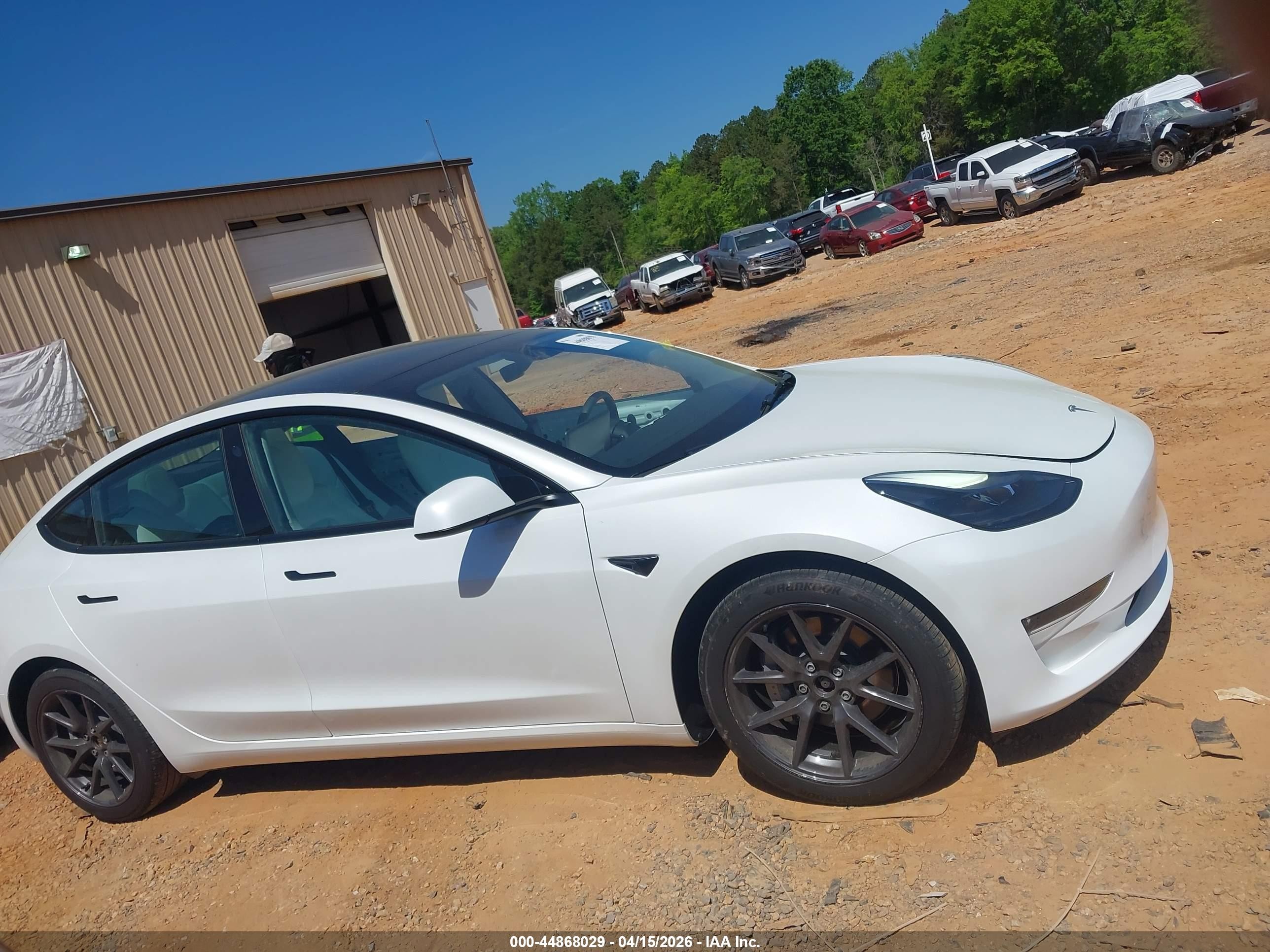 2023 Tesla Model 3 Long Range Dual Motor All-wheel Drive White vin: 5YJ3E1EBXPF704667