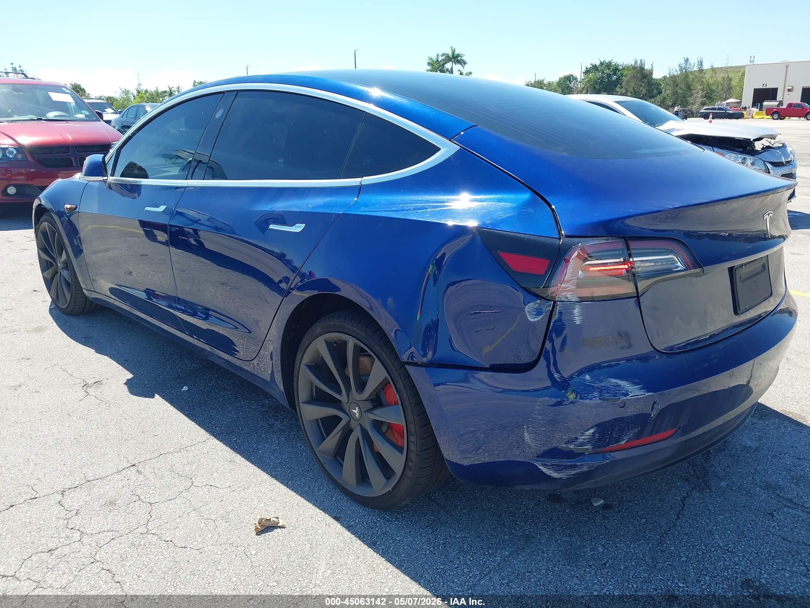 2020 Tesla Model 3 Performance Dual Motor All-wheel Drive Синий vin: 5YJ3E1EC1LF603133
