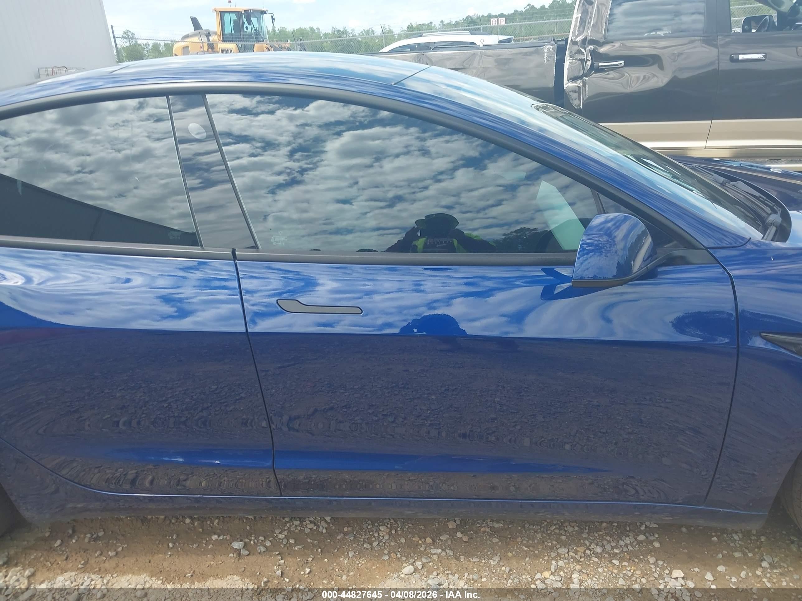 2022 Tesla Model 3 Performance Dual Motor All-wheel Drive Синий vin: 5YJ3E1EC2NF274350