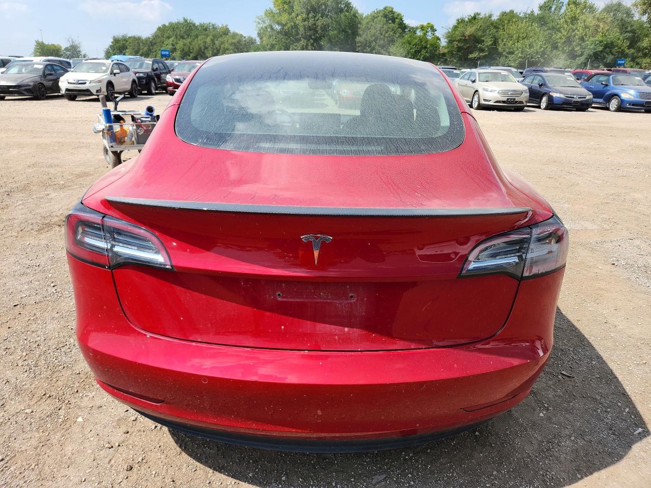 2022 Tesla Model 3 Burgundy vin: 5YJ3E1EC4NF202940