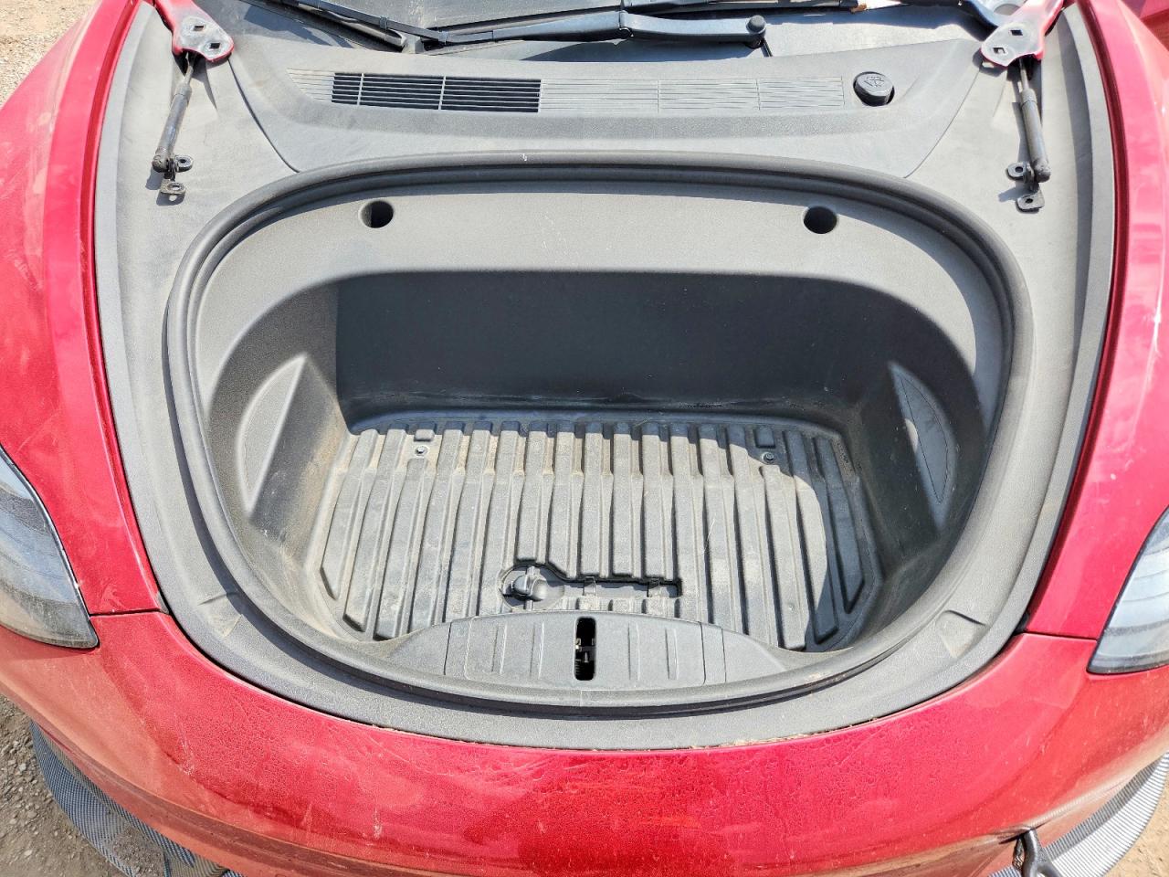 2022 Tesla Model 3 Burgundy vin: 5YJ3E1EC4NF202940