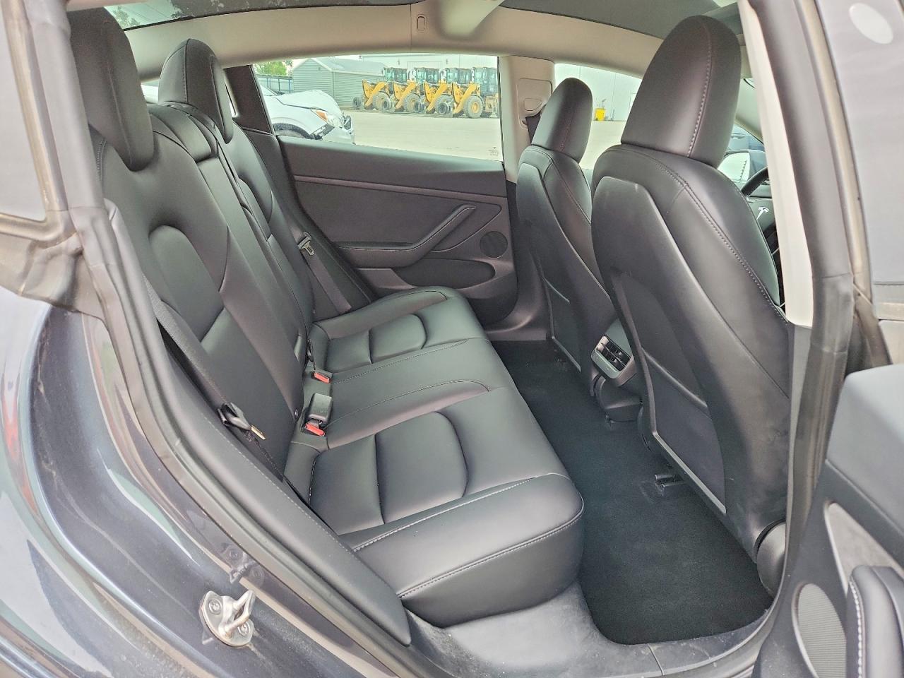 2023 Tesla Model 3 Серый vin: 5YJ3E1ECXPF511170