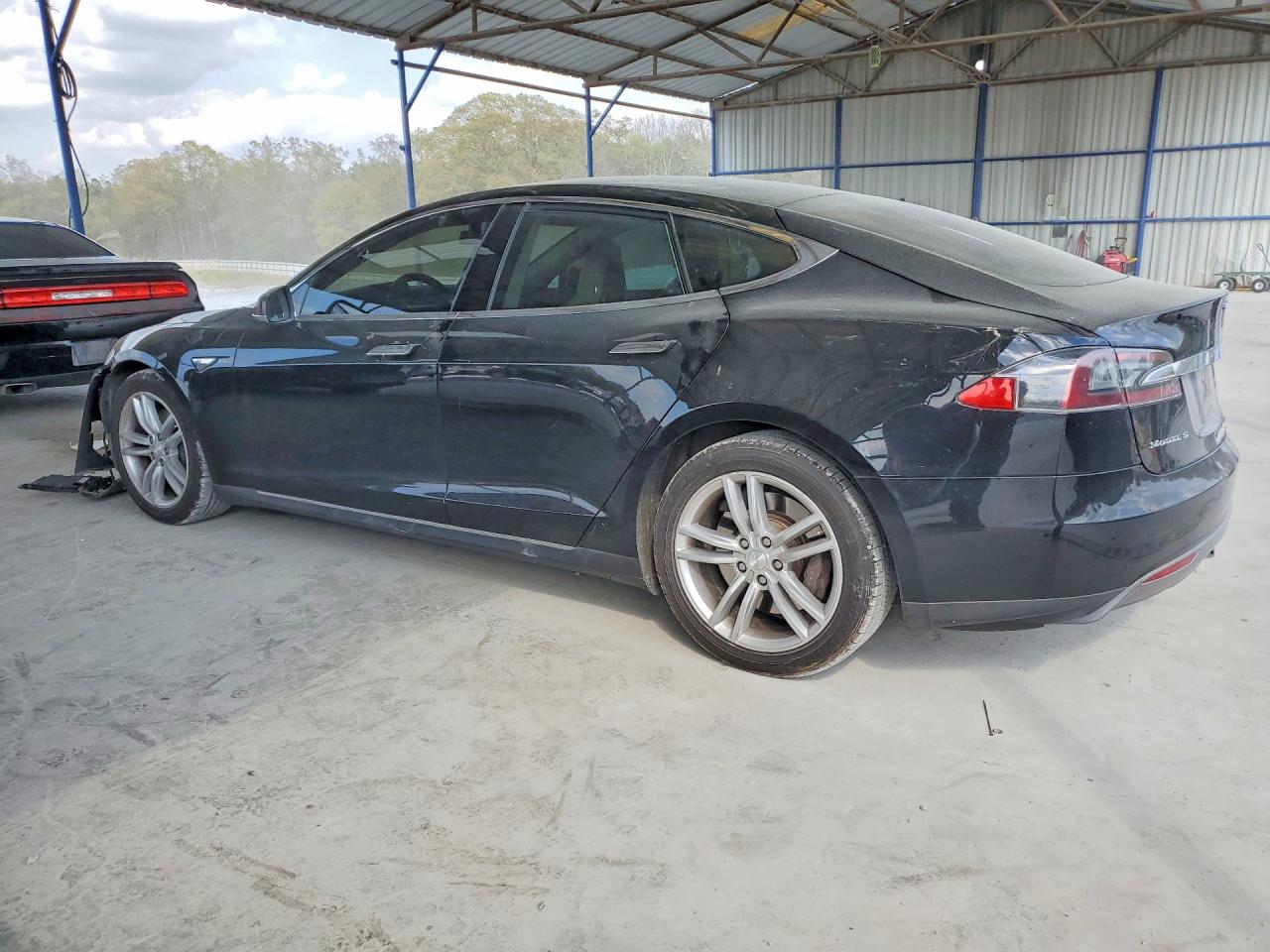 2013 Tesla Model S Black vin: 5YJSA1AG8DFP07619