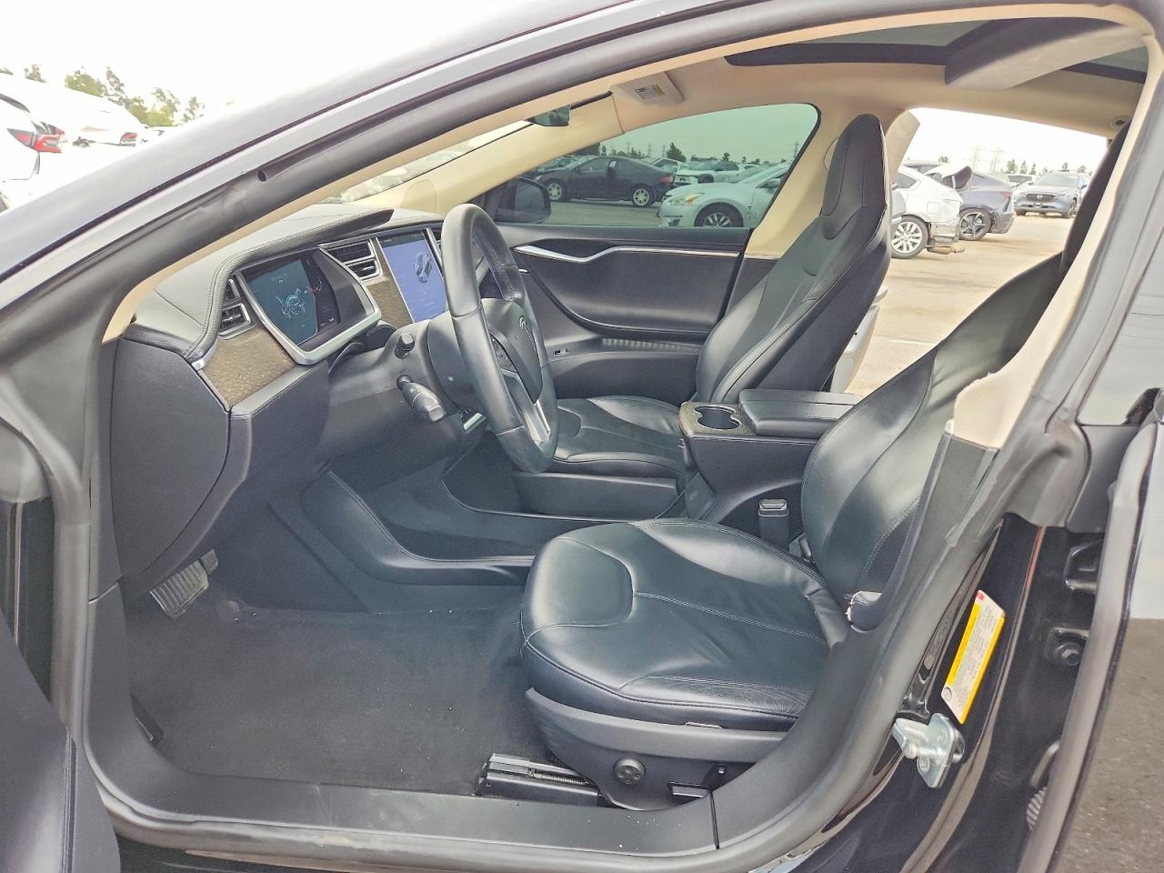 2013 Tesla Model S Black vin: 5YJSA1CG1DFP19589
