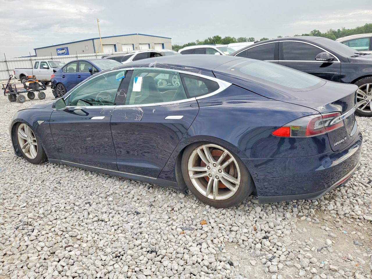 2013 Tesla Model S Синий vin: 5YJSA1CG2DFP03773