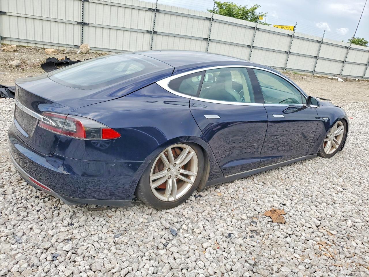2013 Tesla Model S Синий vin: 5YJSA1CG2DFP03773