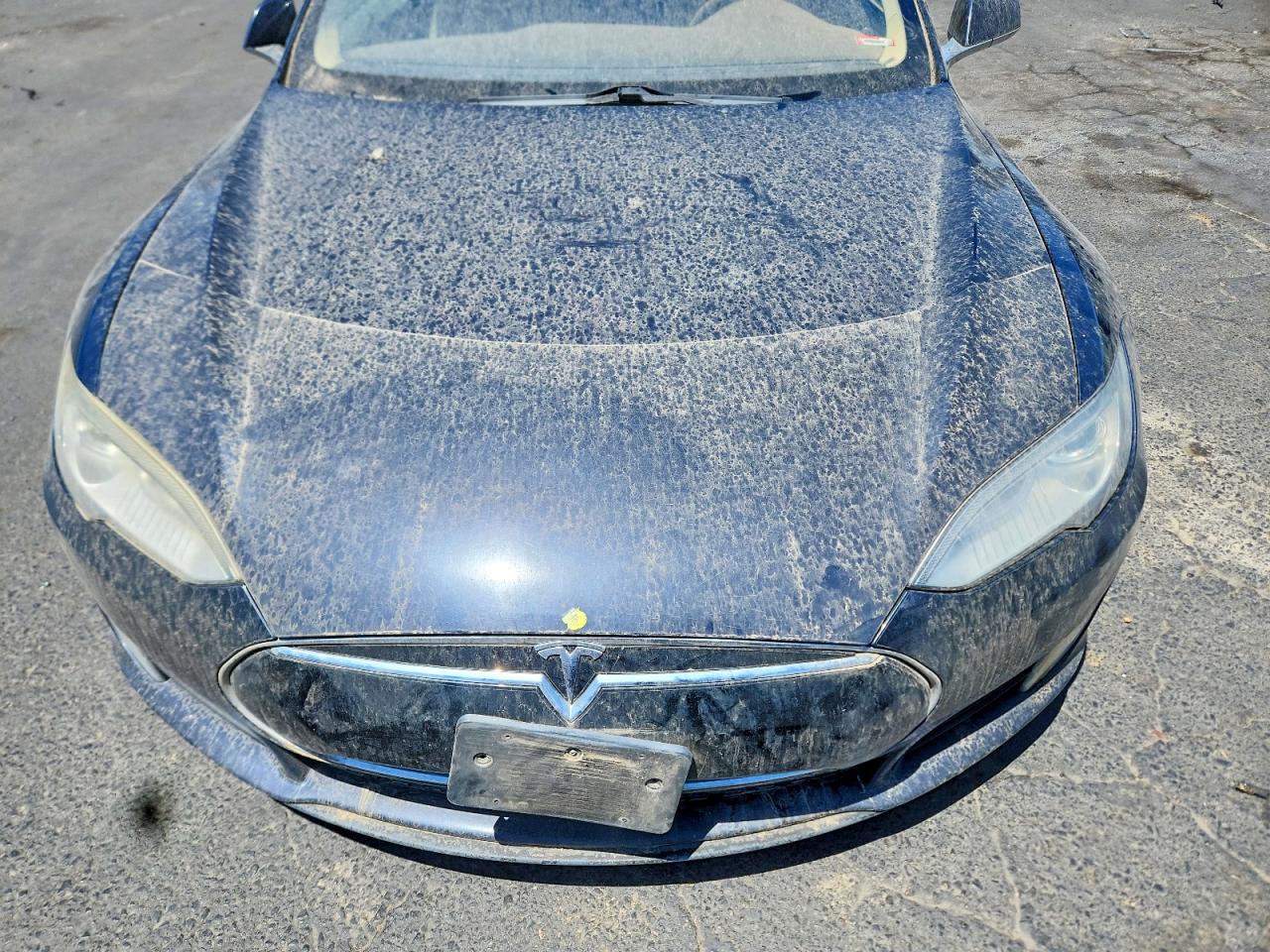 2013 Tesla Model S Blue vin: 5YJSA1CG2DFP04938