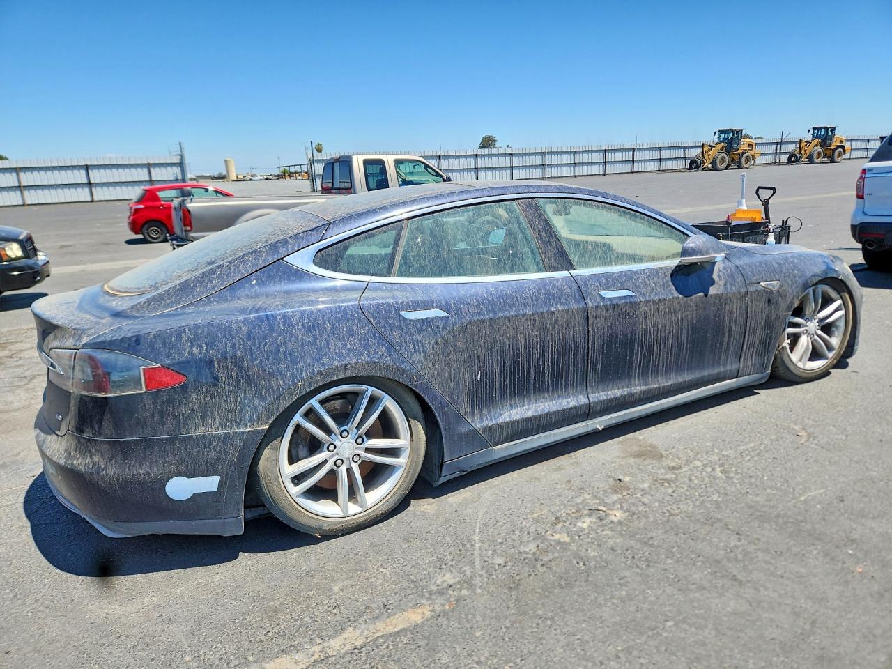 2013 Tesla Model S Blue vin: 5YJSA1CG2DFP04938