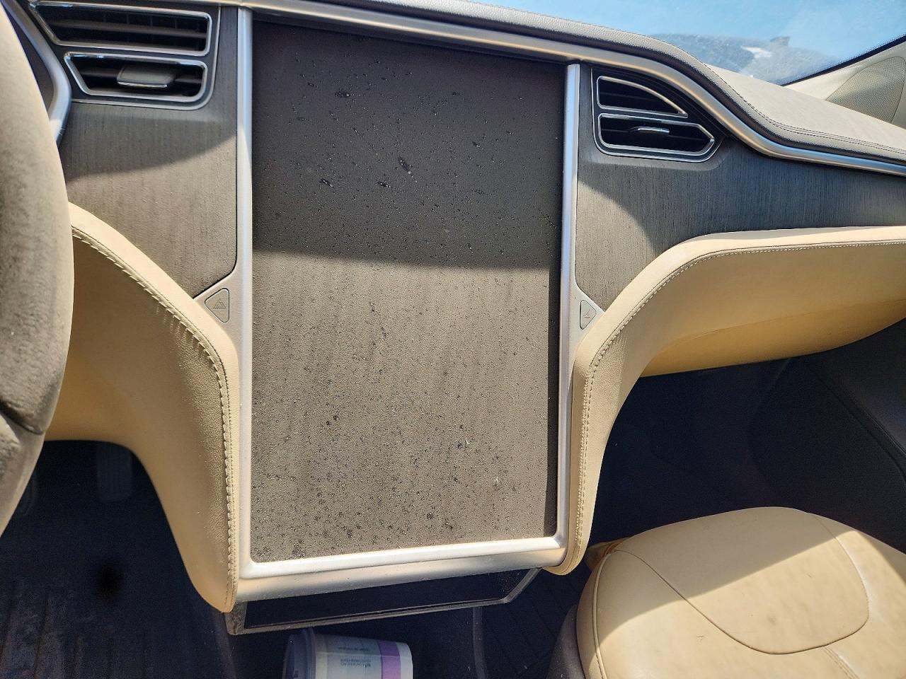 2013 Tesla Model S Blue vin: 5YJSA1CG2DFP04938