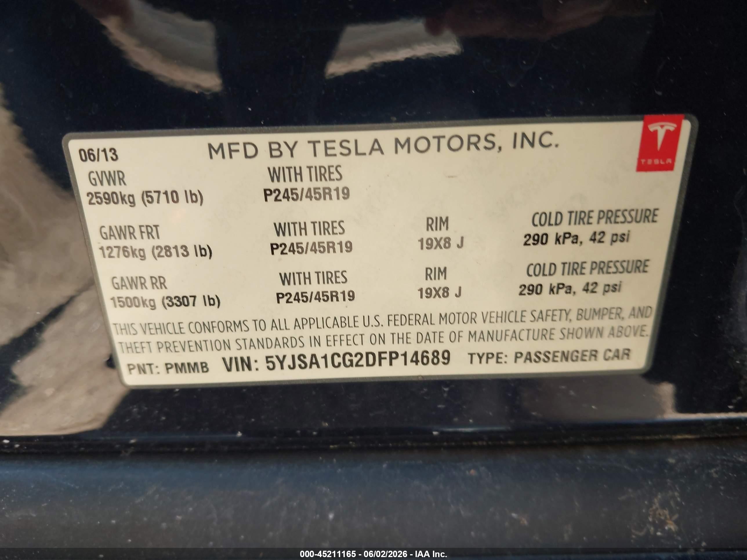 2013 Tesla Model S   Dark Blue vin: 5YJSA1CG2DFP14689