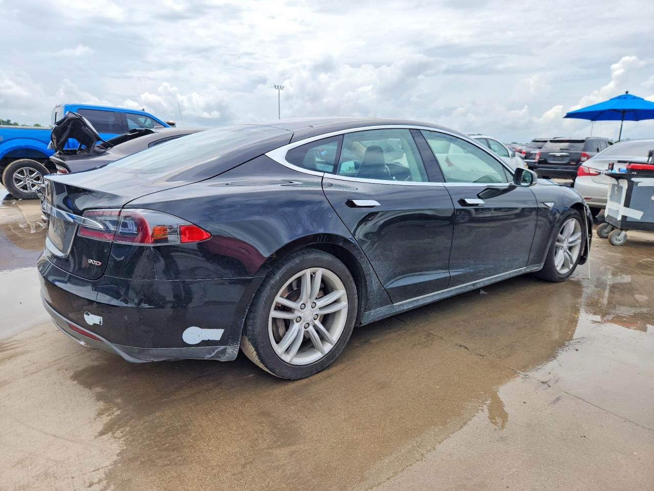 2013 Tesla Model S Black vin: 5YJSA1CG2DFP28026