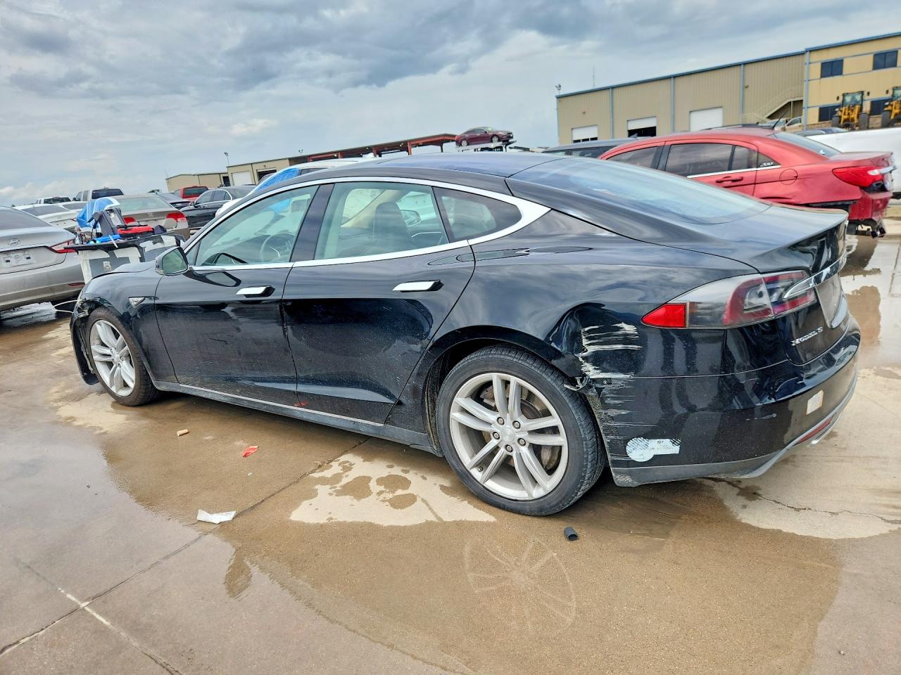 2013 Tesla Model S Black vin: 5YJSA1CG2DFP28026
