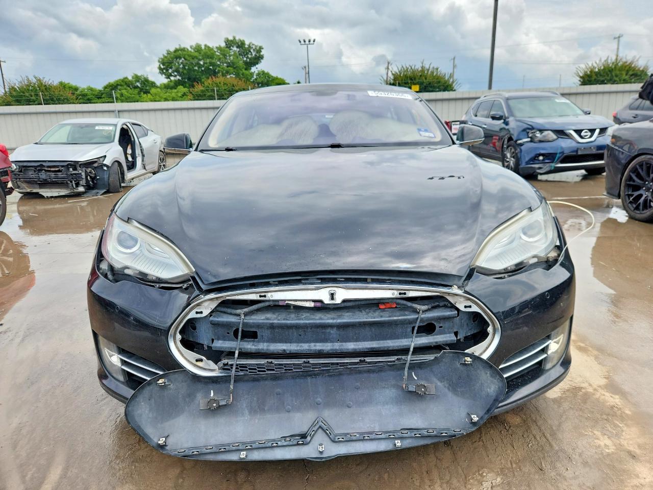 2013 Tesla Model S Black vin: 5YJSA1CG2DFP28026