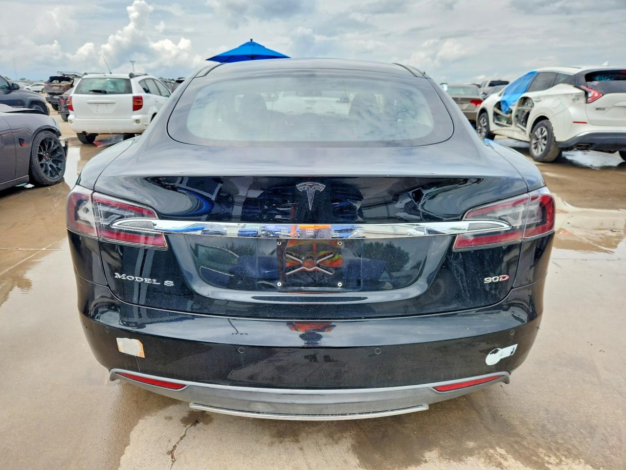 2013 Tesla Model S Black vin: 5YJSA1CG2DFP28026
