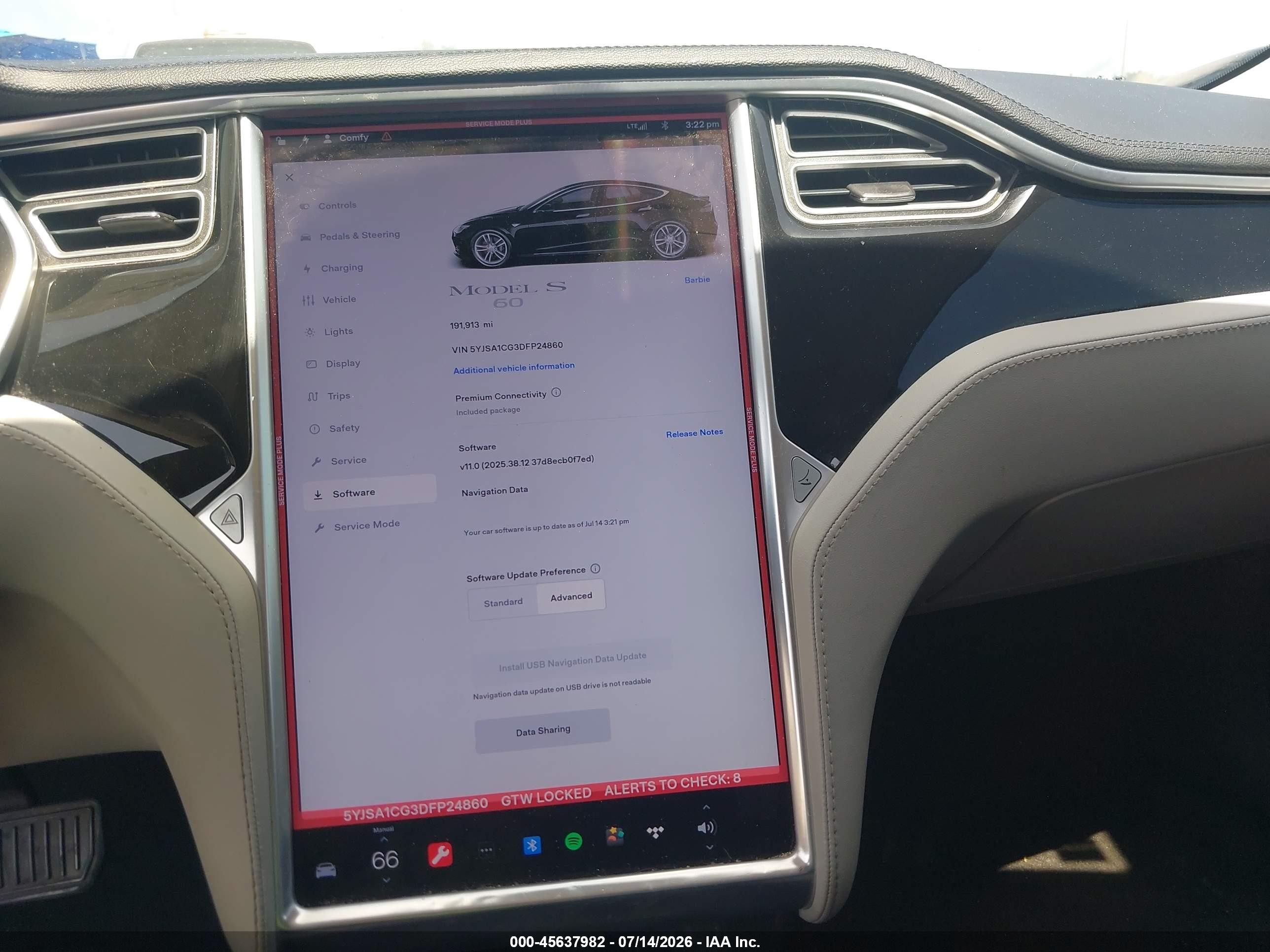 2013 Tesla Model S   Black vin: 5YJSA1CG3DFP24860