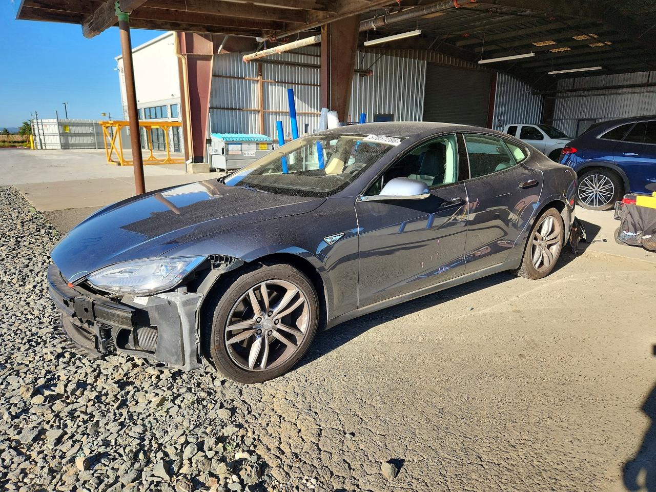 2013 Tesla Model S Gray vin: 5YJSA1CG6DFP17255