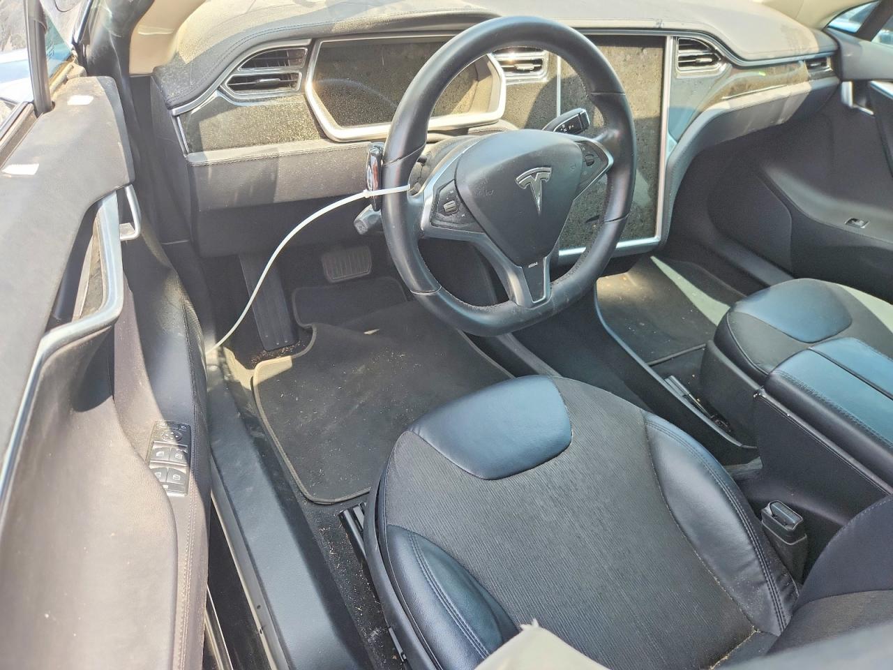 2013 Tesla Model S Black vin: 5YJSA1CG9DFP07786