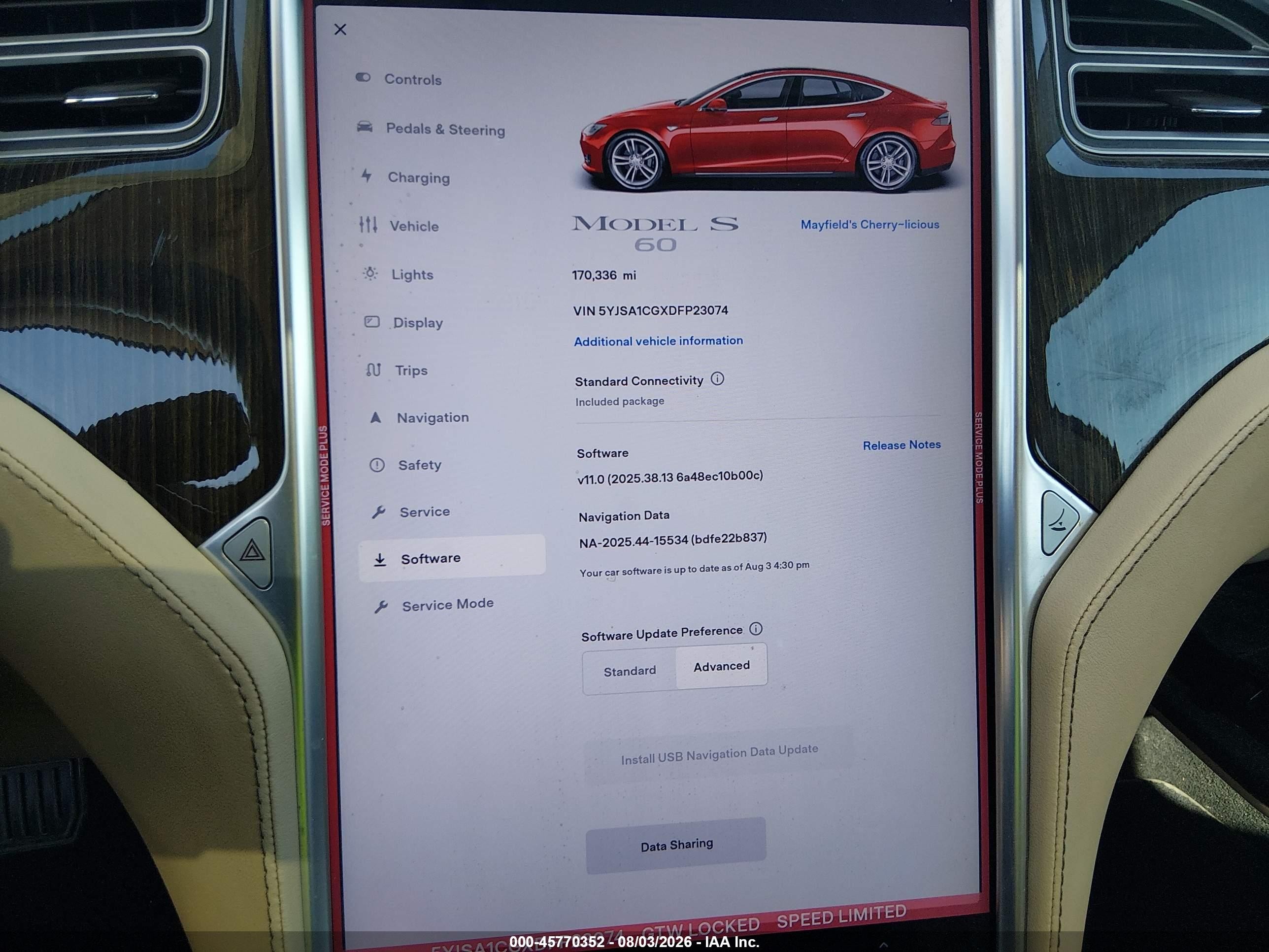 2013 Tesla Model S   Red vin: 5YJSA1CGXDFP23074