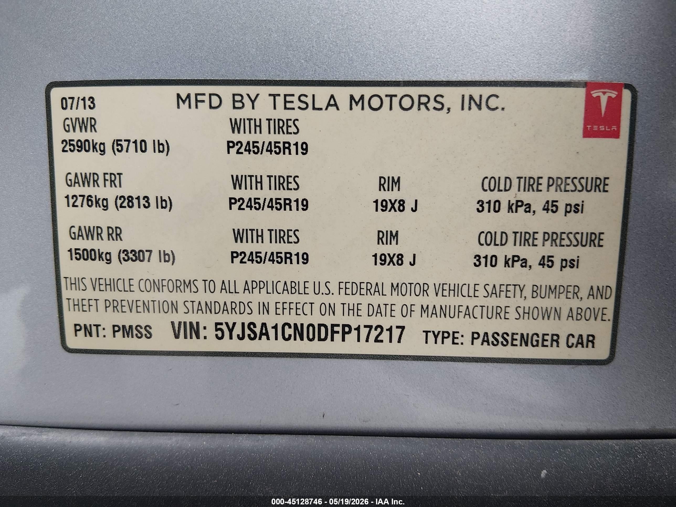 2013 Tesla Model S   Silver vin: 5YJSA1CN0DFP17217