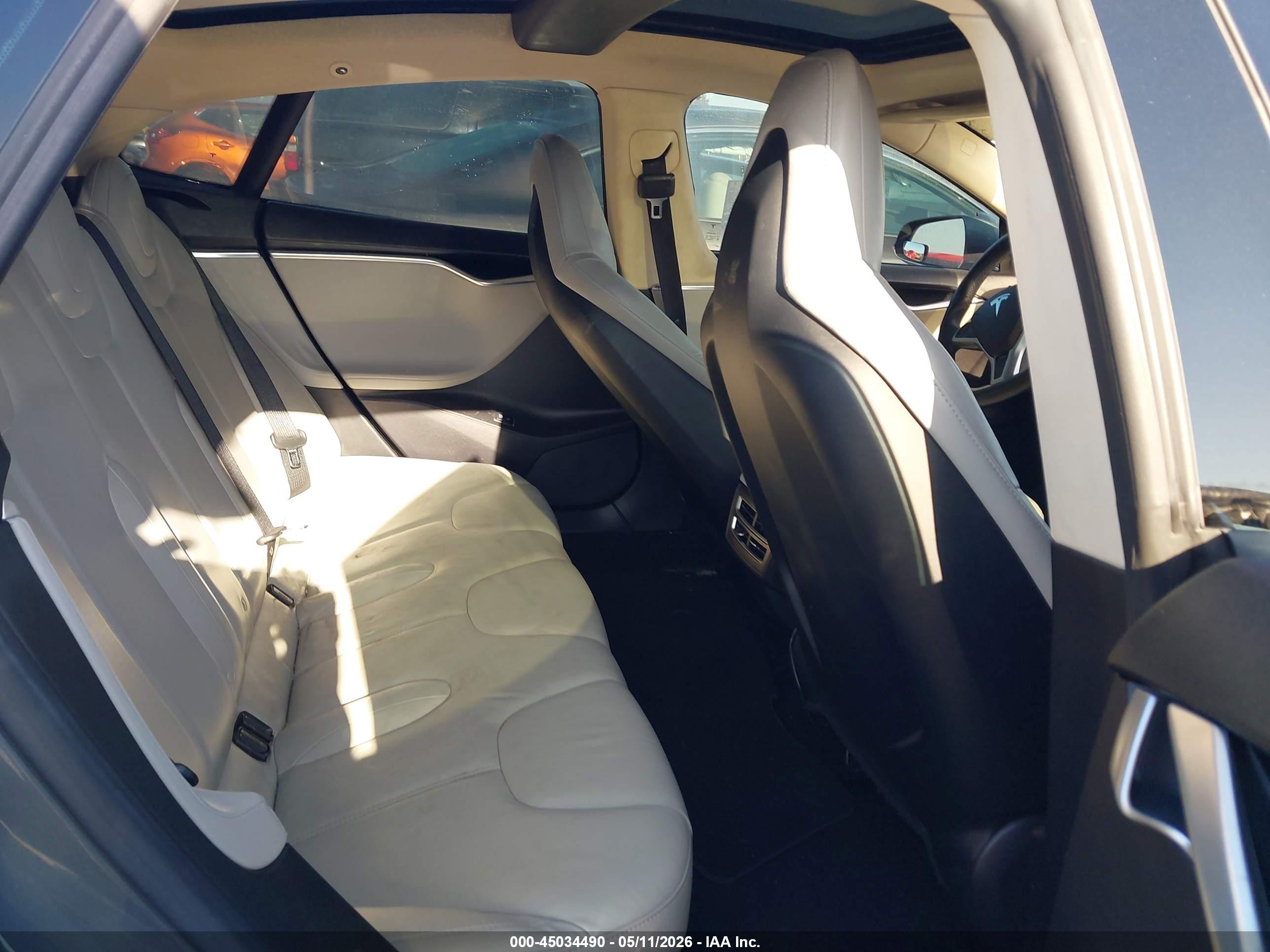 2013 Tesla Model S   Gray vin: 5YJSA1CN0DFP20439