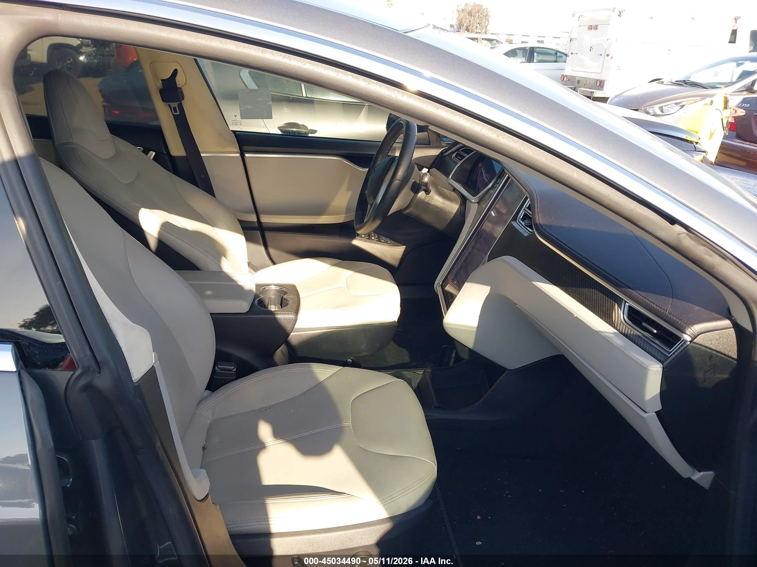 2013 Tesla Model S   Gray vin: 5YJSA1CN0DFP20439