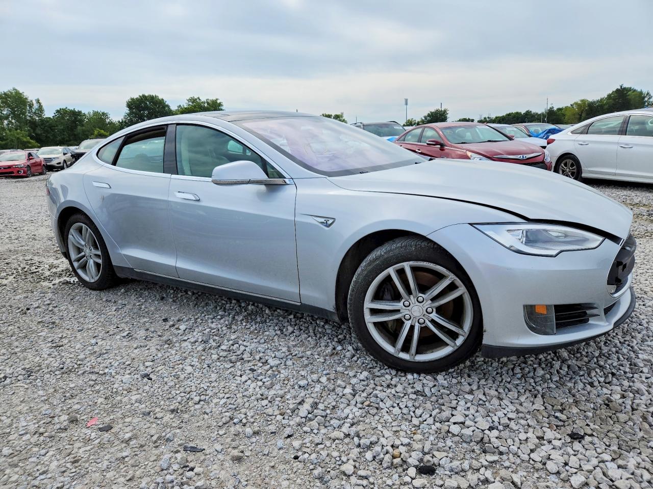 2013 Tesla Model S Silver vin: 5YJSA1CN0DFP22076