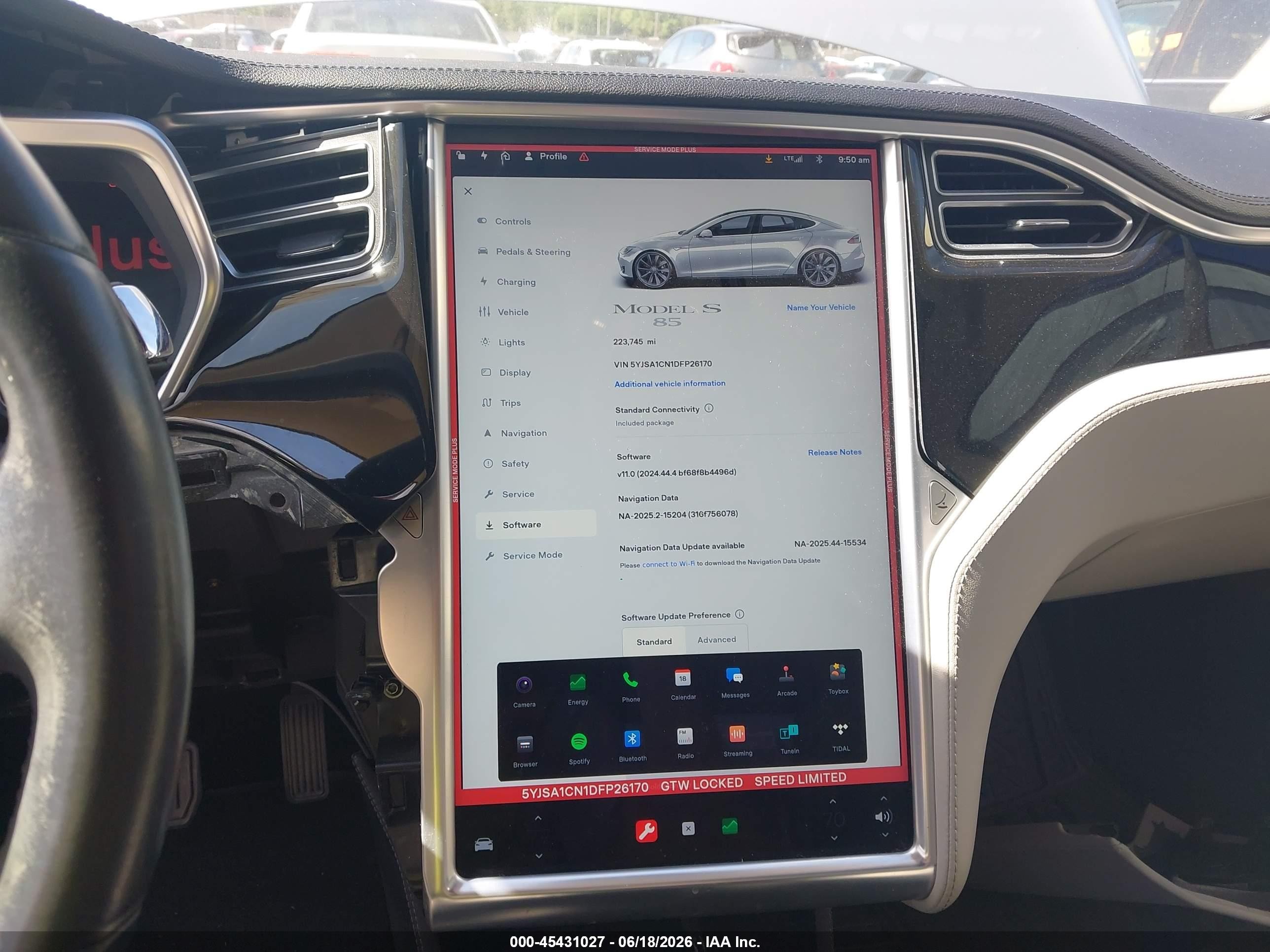 2013 Tesla Model S   Silver vin: 5YJSA1CN1DFP26170
