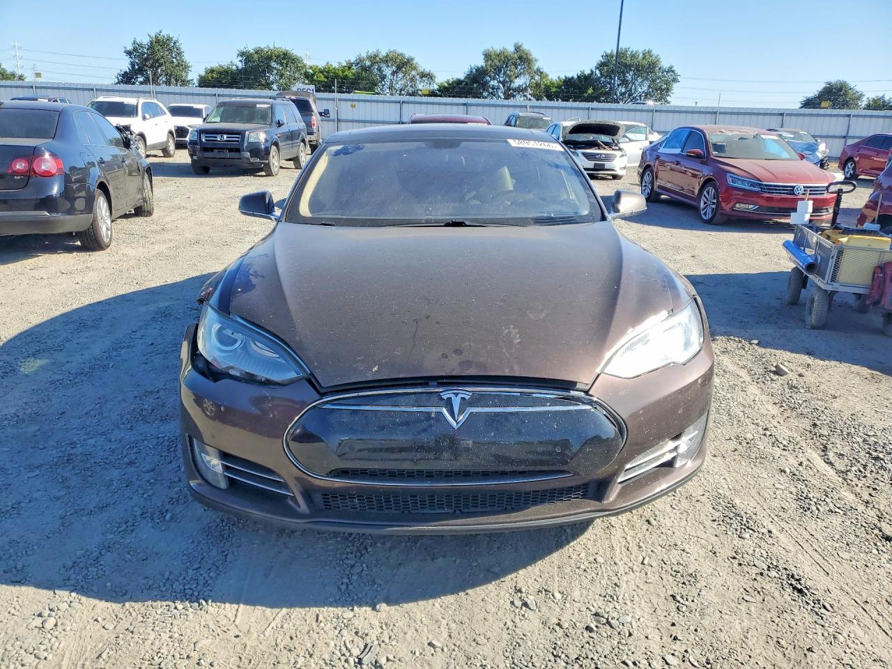 2013 Tesla Model S Brown vin: 5YJSA1CN1DFP27464