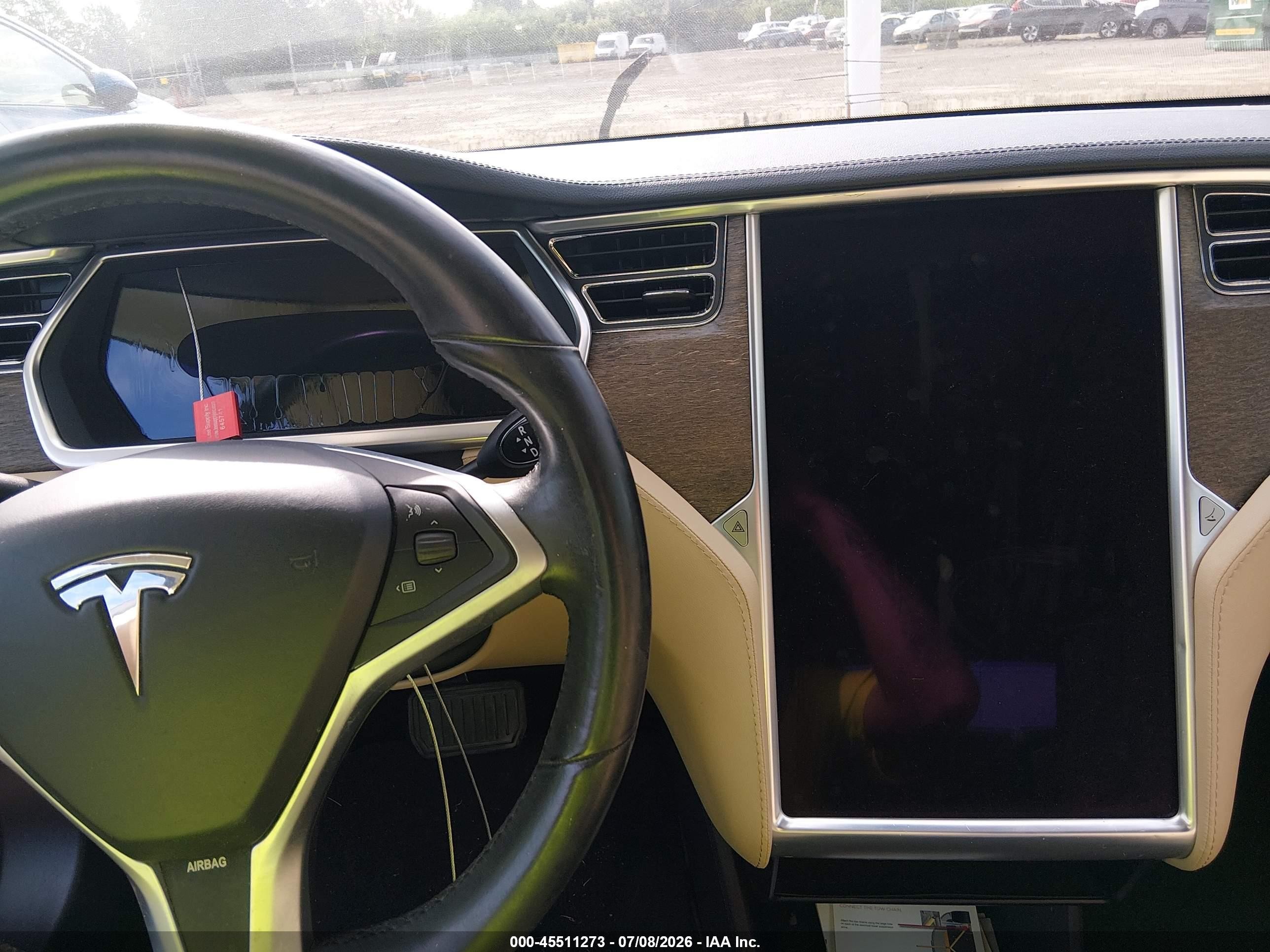 2013 Tesla Model S   Green vin: 5YJSA1CN2DFP05490