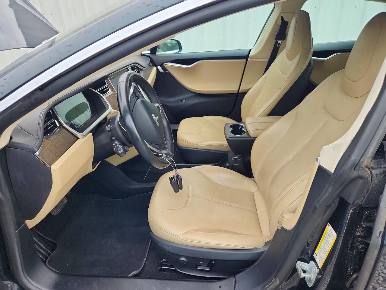 2013 Tesla Model S Green vin: 5YJSA1CN2DFP05490