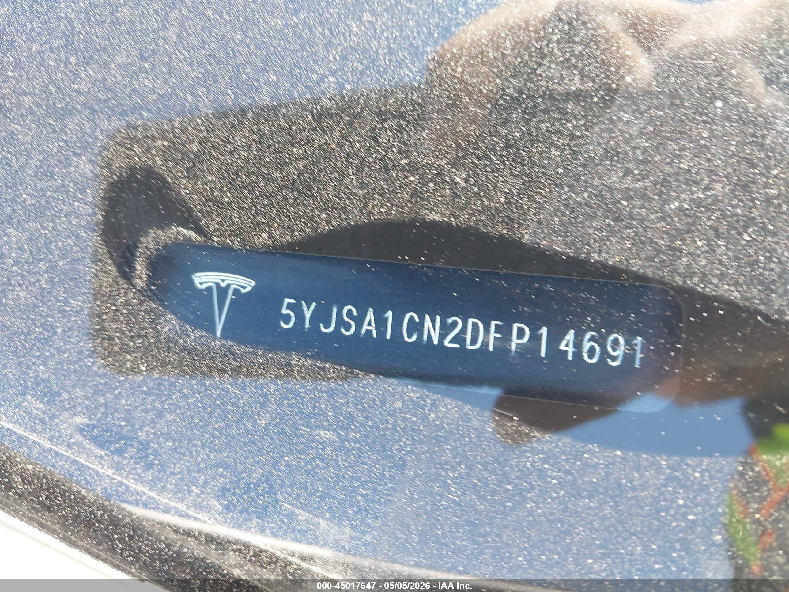 2013 Tesla Model S   Silver vin: 5YJSA1CN2DFP14691