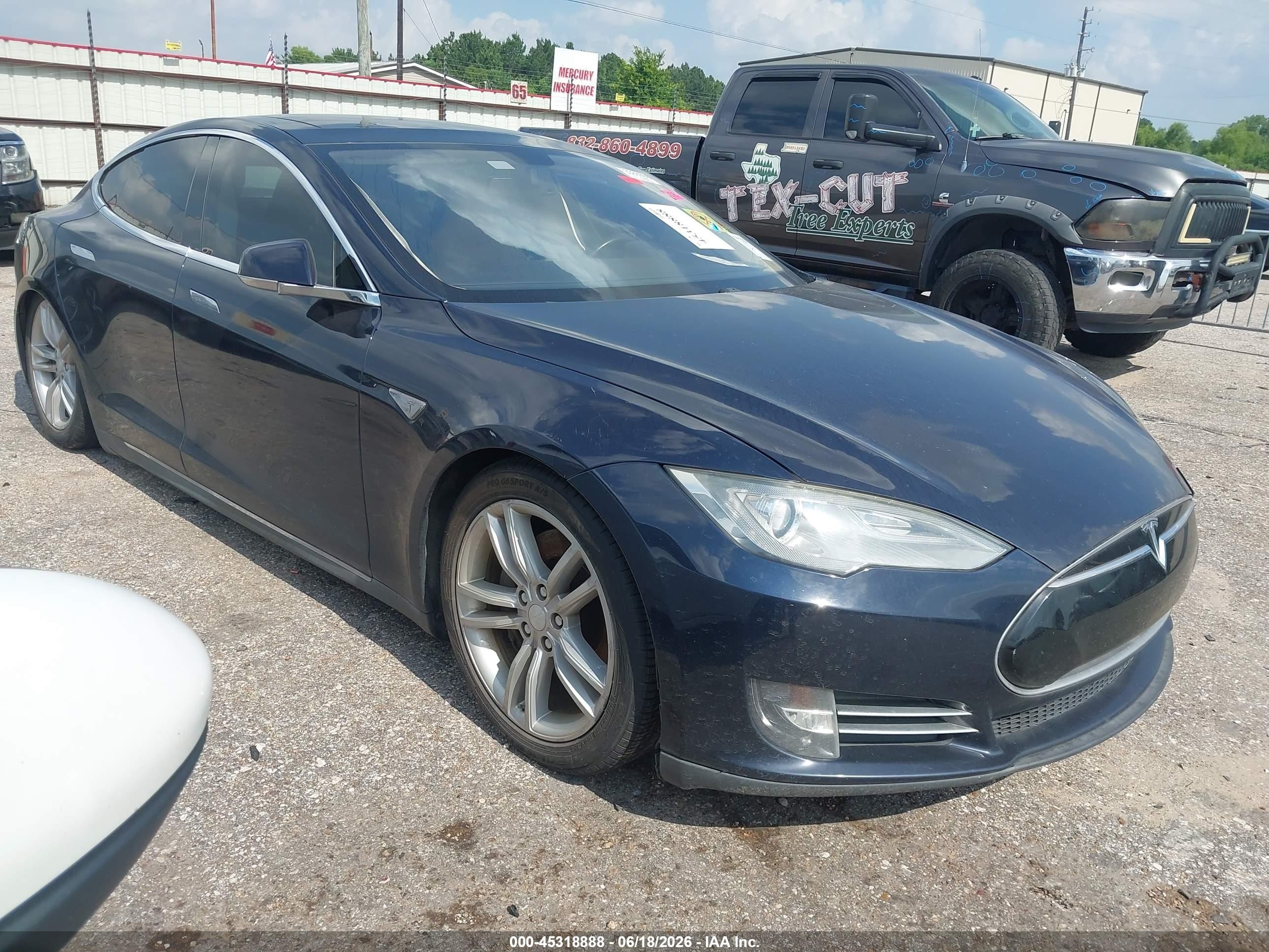 2012 Tesla Model S Signature Blue vin: 5YJSA1CN3CFP03116