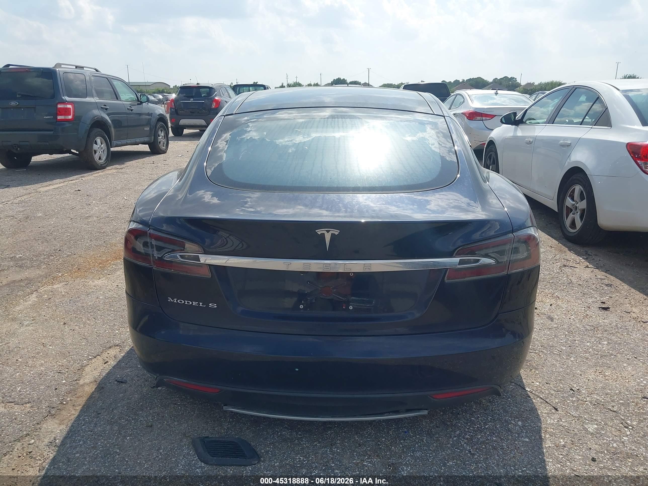 2012 Tesla Model S Signature Blue vin: 5YJSA1CN3CFP03116