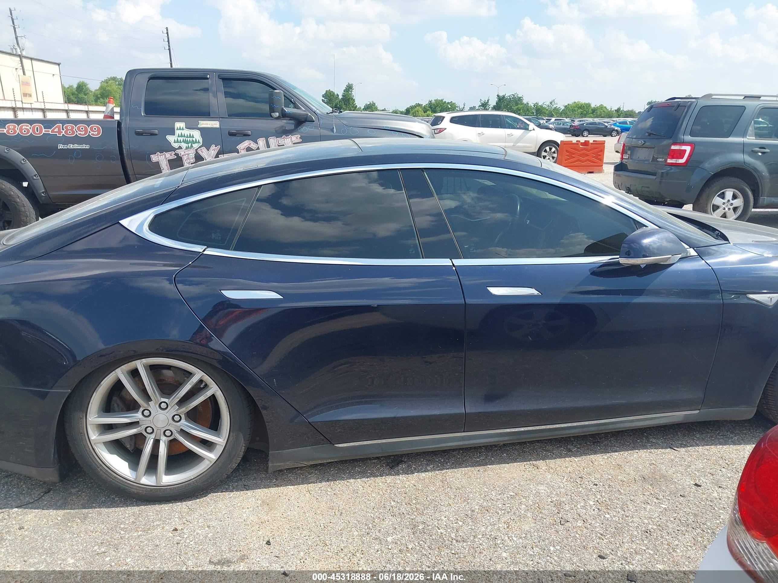 2012 Tesla Model S Signature Blue vin: 5YJSA1CN3CFP03116