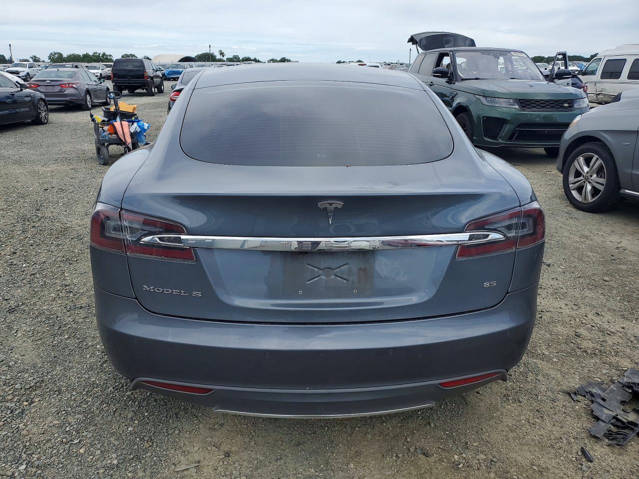2013 Tesla Model S Gray vin: 5YJSA1CN3DFP28230