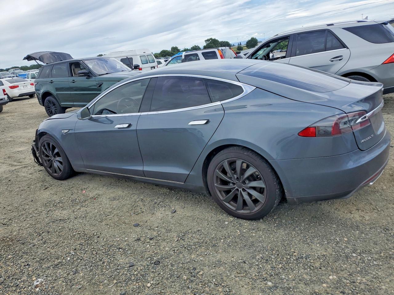 2013 Tesla Model S Gray vin: 5YJSA1CN3DFP28230