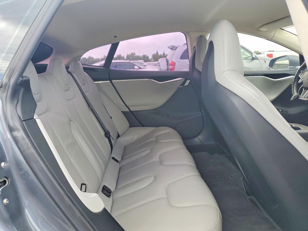 2013 Tesla Model S Gray vin: 5YJSA1CN3DFP28230