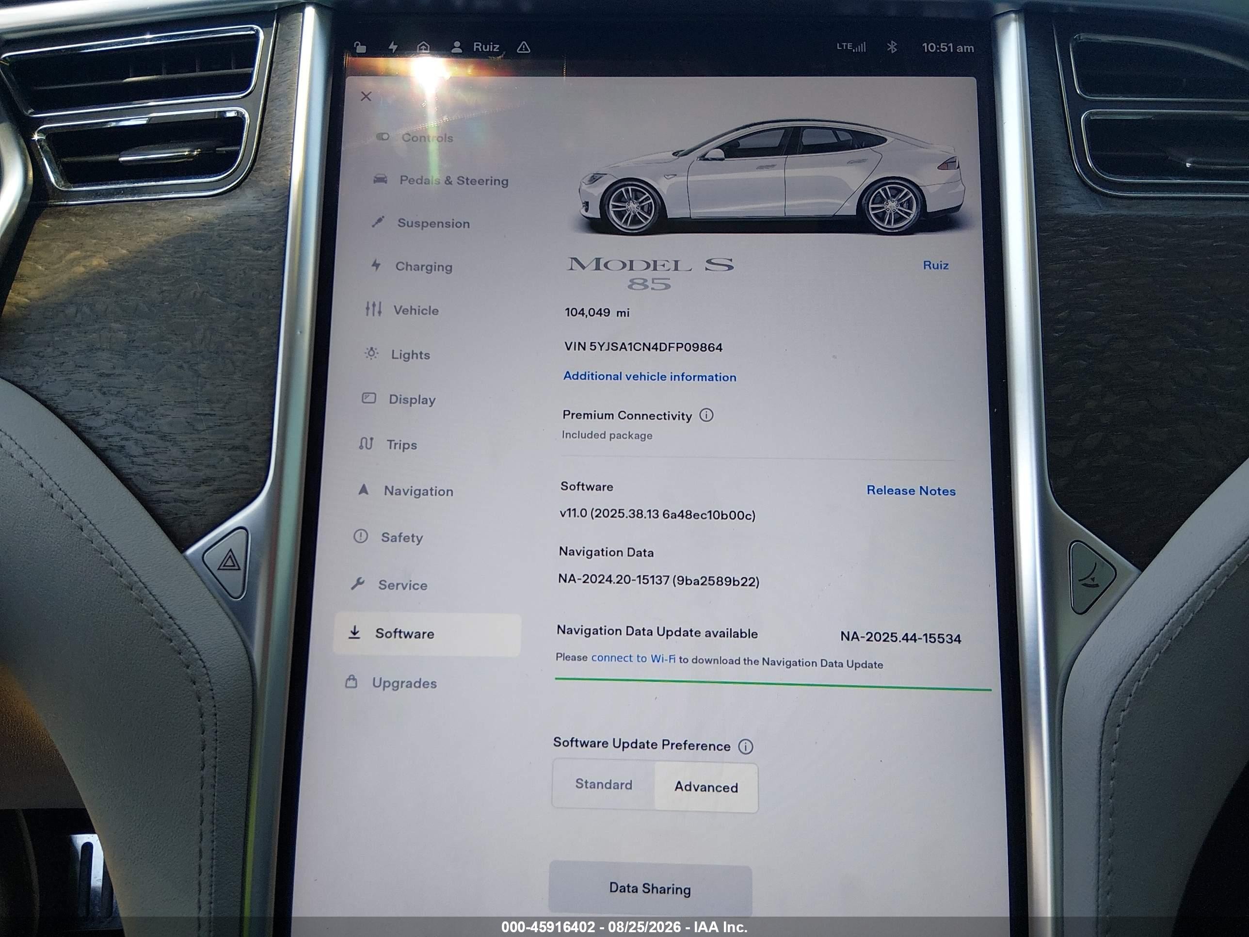 2013 Tesla Model S   White vin: 5YJSA1CN4DFP09864