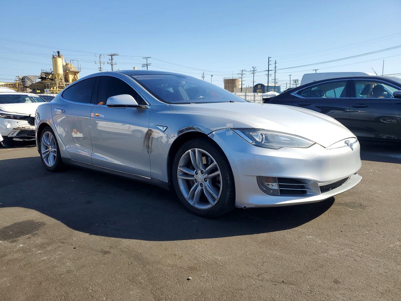 2012 Tesla Model S Silver vin: 5YJSA1CN6CFP02929