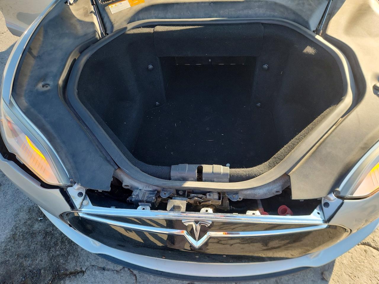 2013 Tesla Model 3 Silver vin: 5YJSA1CN6DFP18159